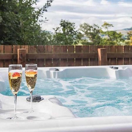 The Granary With Hot Tub Near Perth Perthshire Villa Forgandenny Exteriör bild